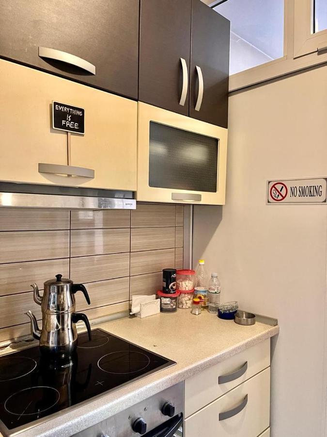 Center House Hostel Приштина Экстерьер фото